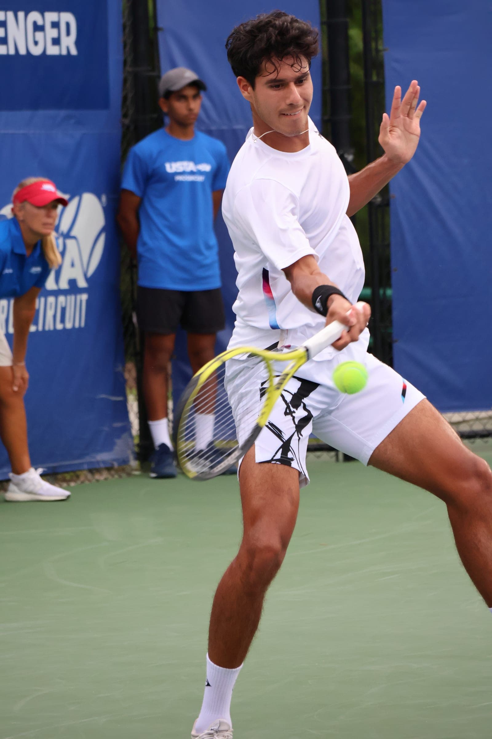 Vallejo Ends Paraguay's 23-Year Grand Slam Drought