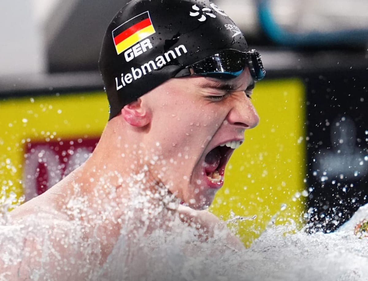 Liebmann Shatters 1500m Record, First Under 14:30