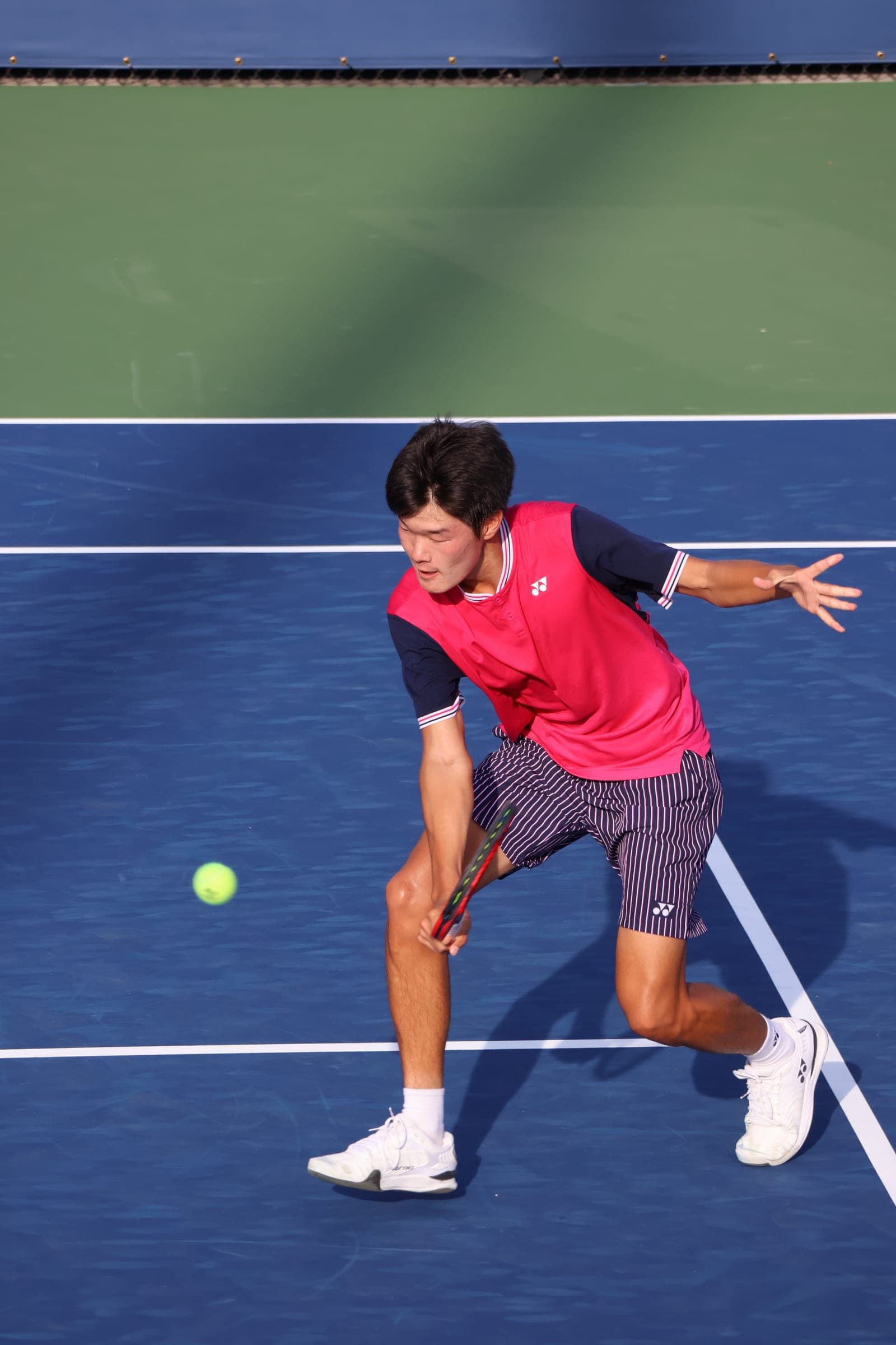 Michael Zheng Outlasts Cameron Norrie in Five Sets on Wimbledon Debut