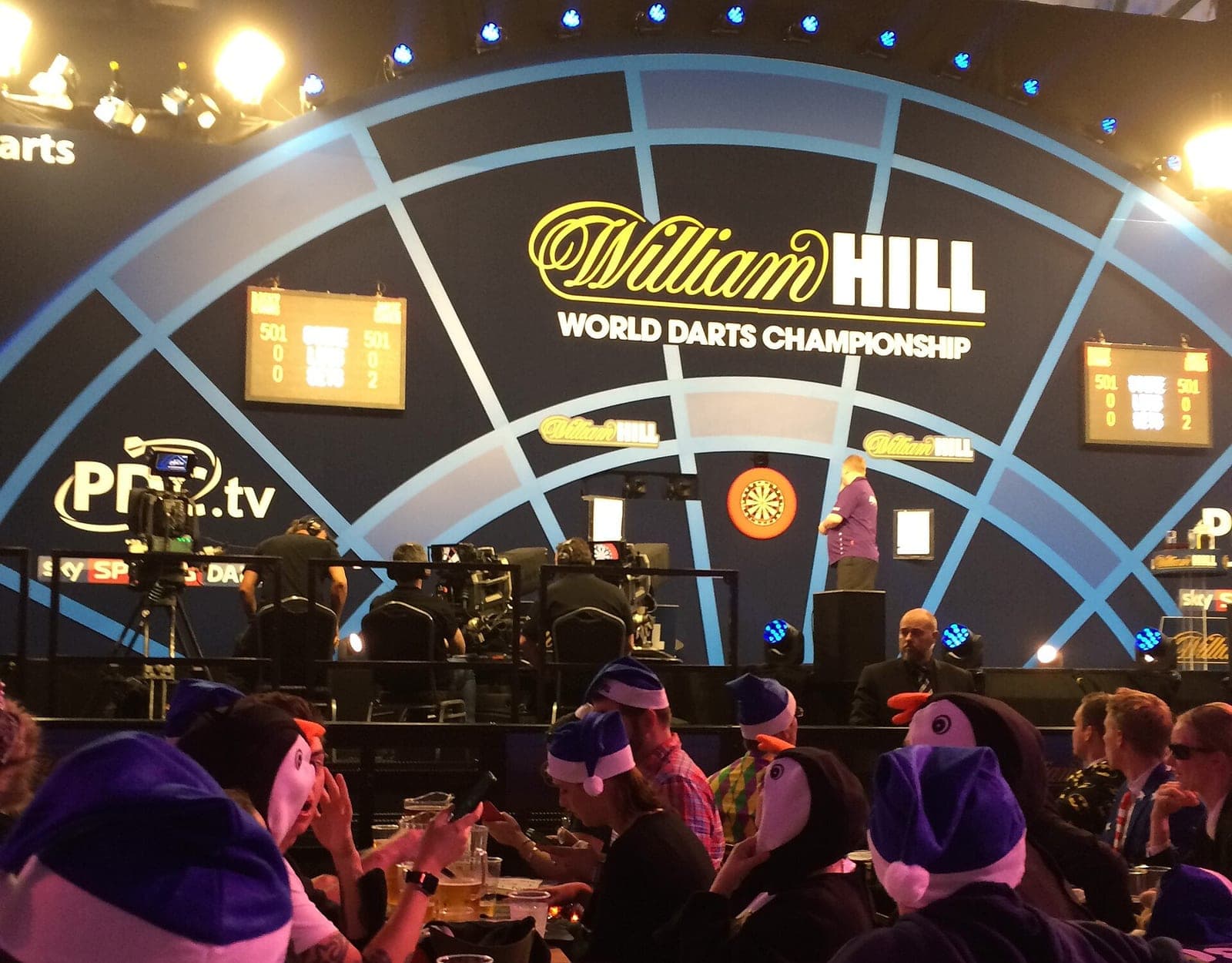 Smith Wins World Series of Darts Finals Over Price