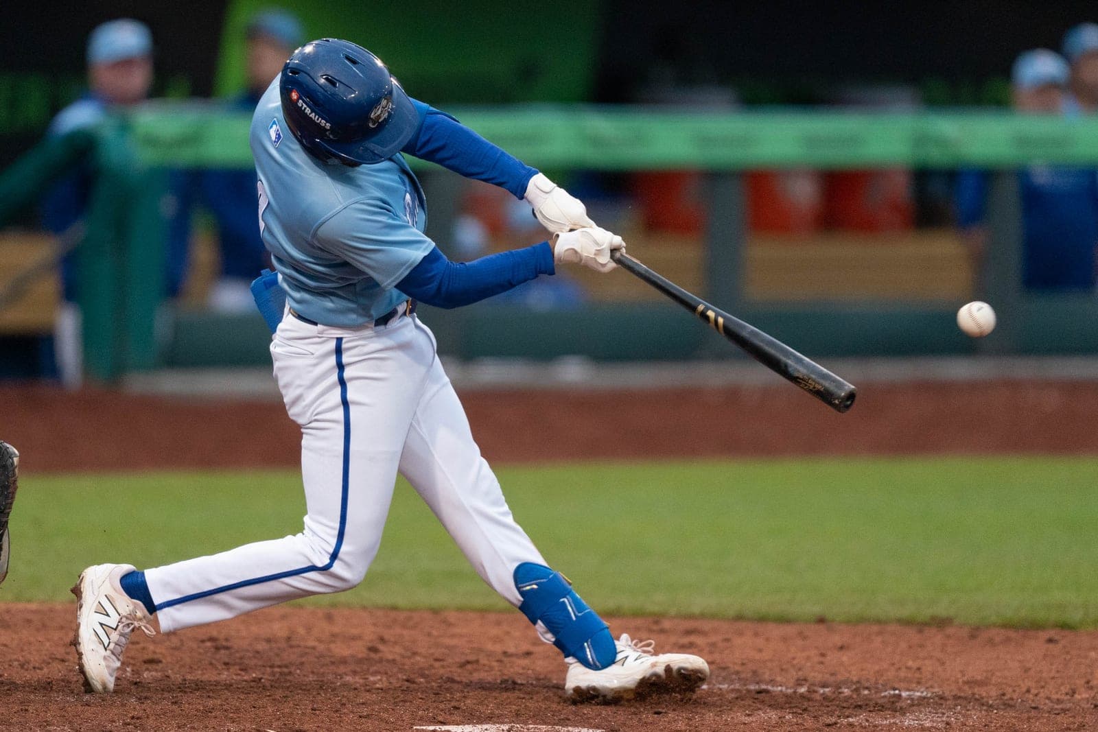 Tolbert Ties MLB Record With Hits in 12 Straight