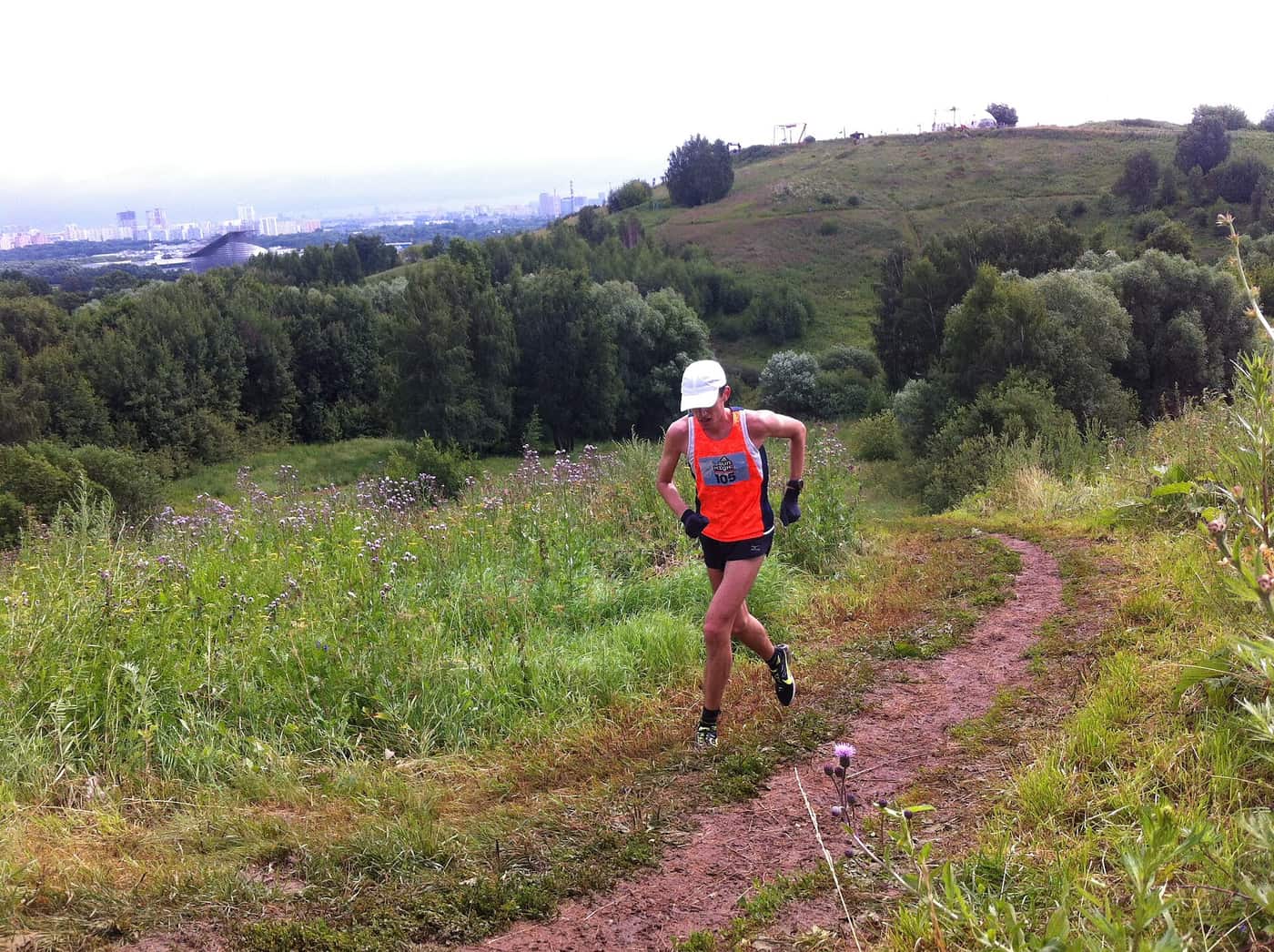 Aramayo Sets First Women's Supported FKT on Mercantour Traverse